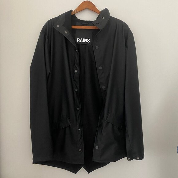 RAINS rain jacket size XS PREOWNED - Picture 1 of 15